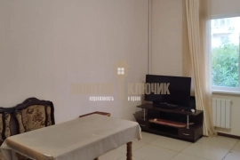 квартира на тормахова